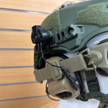 Крепление наушников на шлем Earmor M12