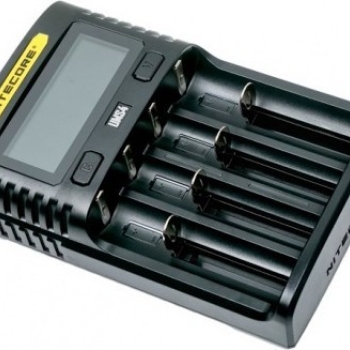 Быстрое зарядное устройство Nitecore UMS4 USB с четырьмя слотами